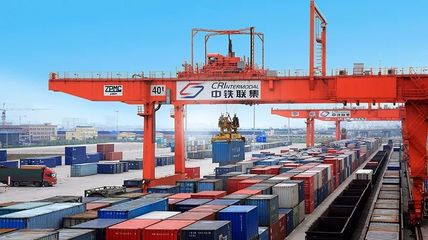 我省单月进出口总值首破300亿元 增速跃居全国首位